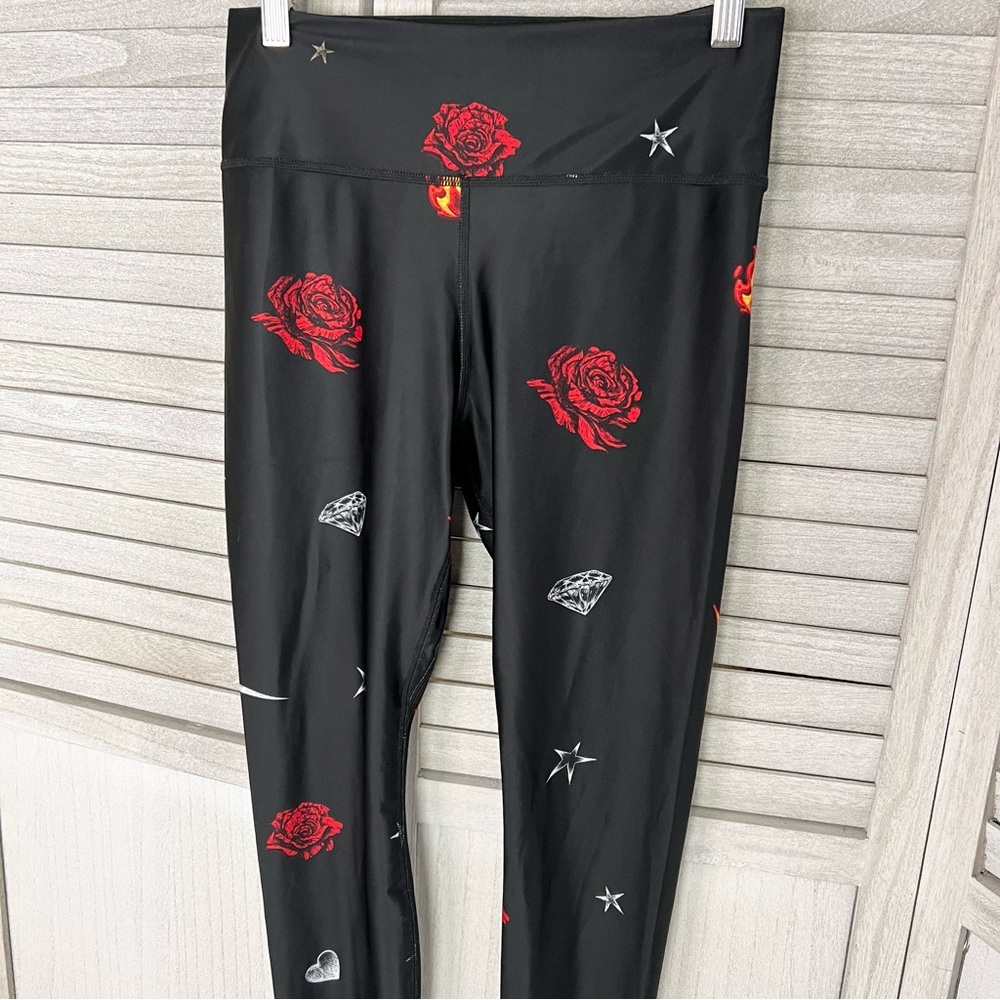 NWT Nike Power Pocket Lux Leggings | Black w/ Red & Silver | Size M | Mid-Rise - Picture 4 of 6